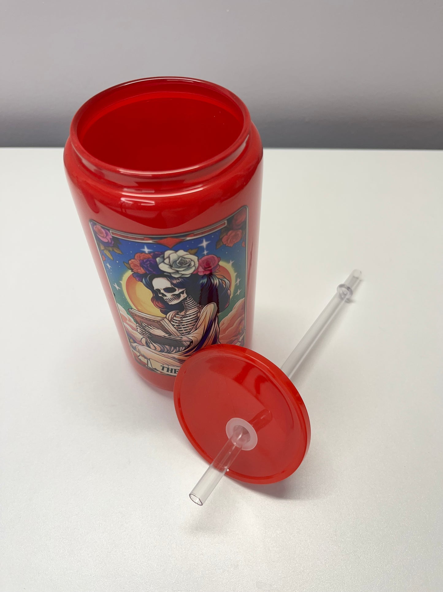 The Reader Tarot Card - Red Glass Can Cup with Straw & Plastic Lid - 16oz