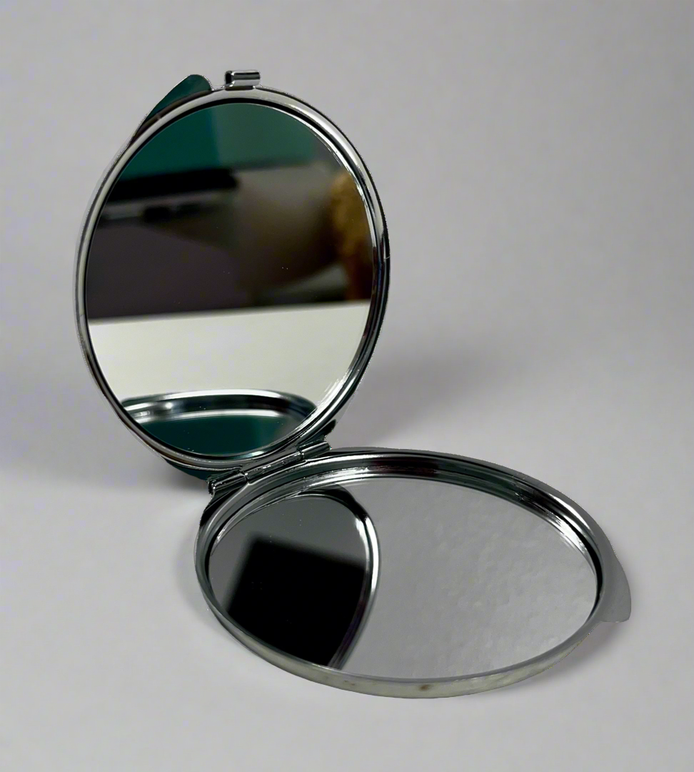 Blue flower portable mirror